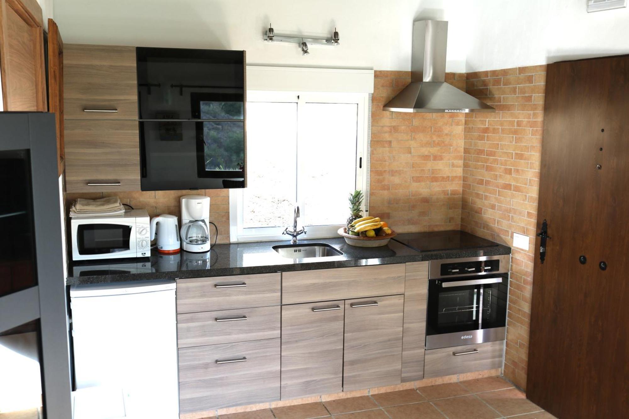 Private Detached Chalet With Own Jacuzzi Mi Dushi 톨록스 외부 사진