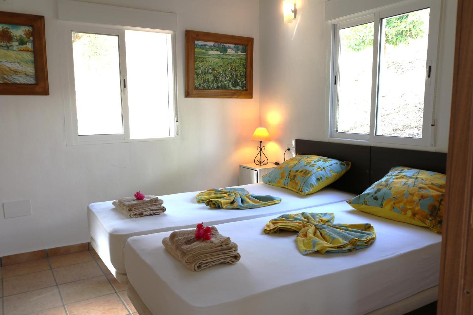 Private Detached Chalet With Own Jacuzzi Mi Dushi 톨록스 외부 사진